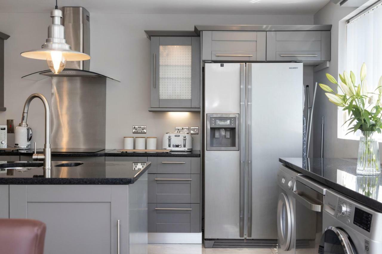 Chestnut House, Beautiful, spacious&comfortable Belfast Extérieur photo