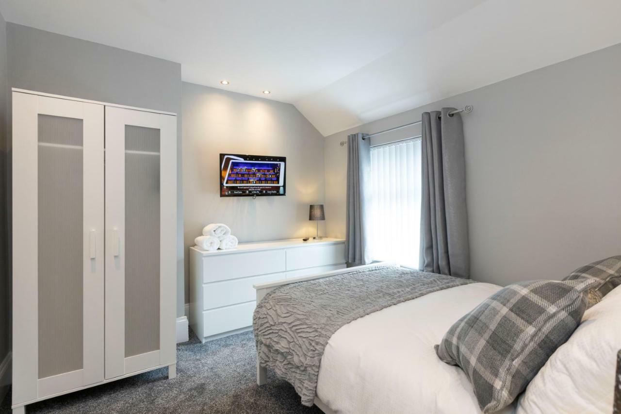 Chestnut House, Beautiful, spacious&comfortable Belfast Extérieur photo